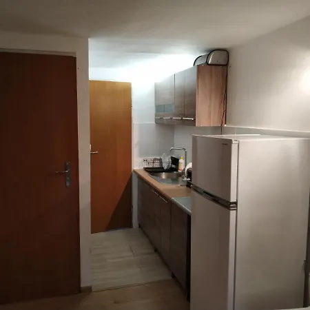 Polarna 8 Cracow Pensjonat